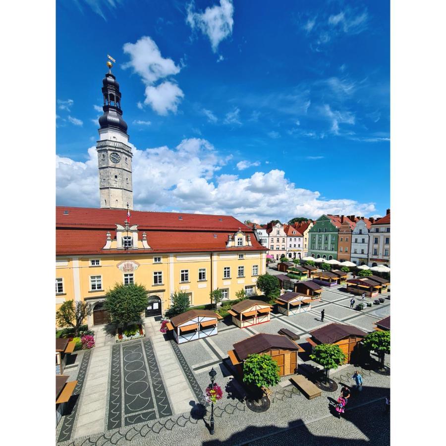 Apartamenty Przy Ratuszu Boleslawiec  Kültér fotó